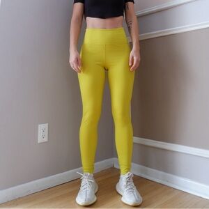 SOLD | Girlfriend Collective Compressive Contour Leggings, Zest